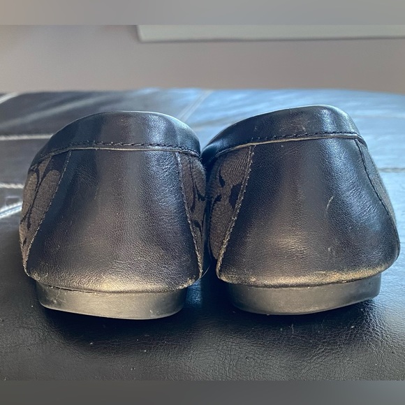 Coach Women’s Loafers Size 7 Black - Picture 3 of 6